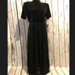NWT Ronni Nicole black velvet dress